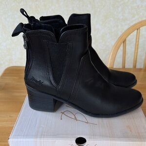 Pikolinos Black Leather Ankle Booties with Low Block Heel